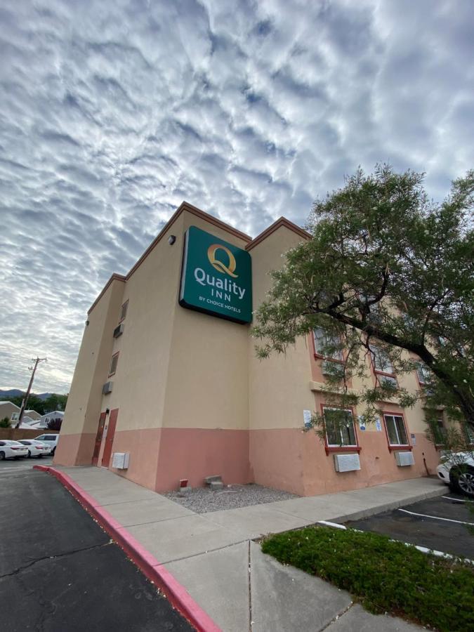 Quality Inn Albuquerque East I-40 Juan Tabo Exit Exterior photo