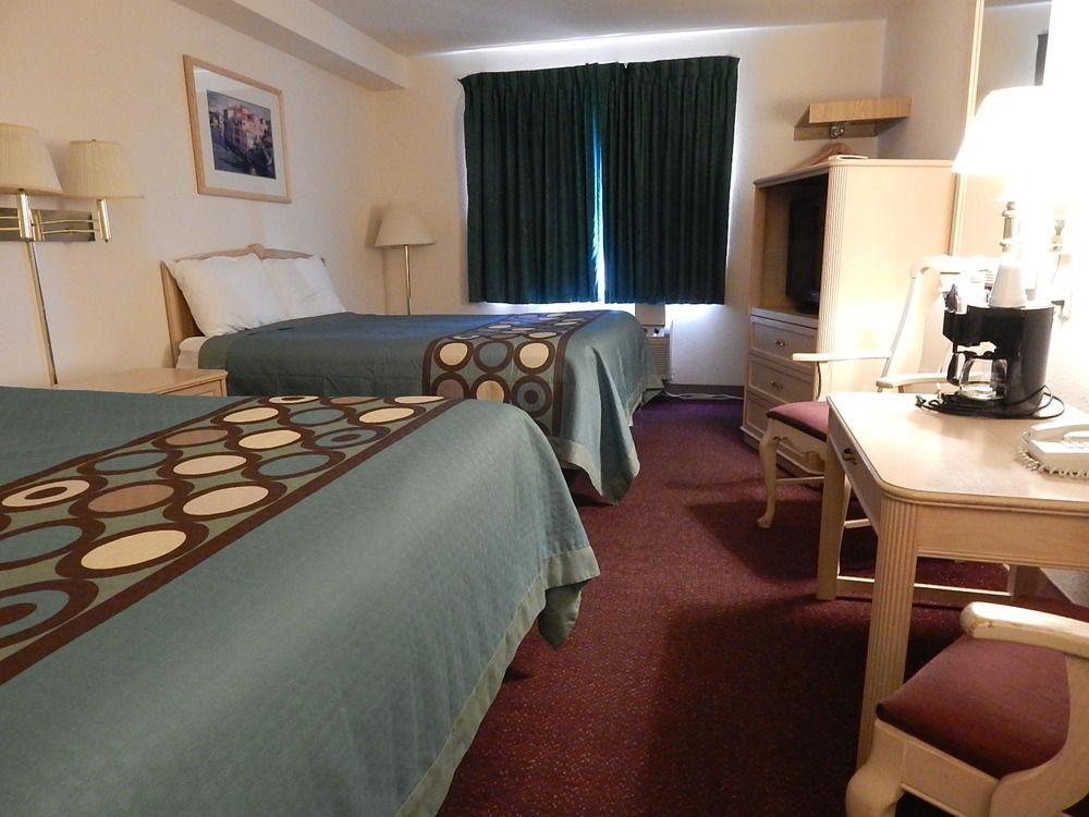 Quality Inn Albuquerque East I-40 Juan Tabo Exit Exterior photo